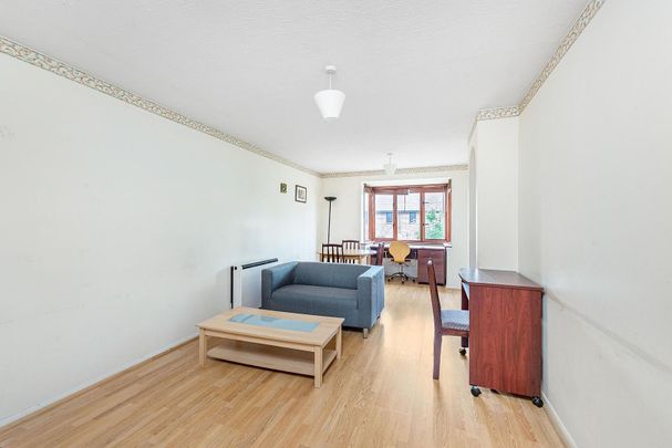 Cotton Avenue - Photo 1