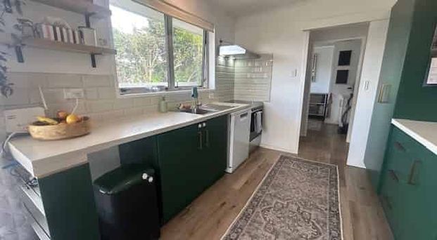 Feilding - 3 Bedrooms - Photo 1