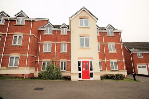 2 bed flat to rent in - Photo 1