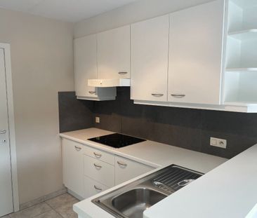 ruim instapklaar twee slaapkamer appartement met groot zongericht t... - Photo 6