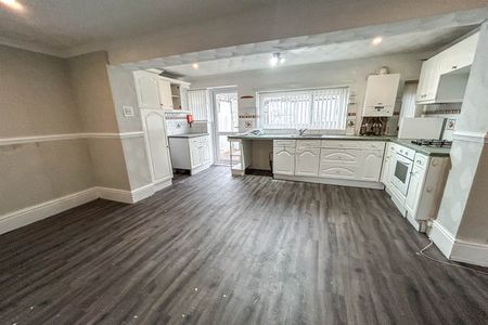 2 bed house to rent in Finsbury Street, Monkwearmouth, SR5 - Photo 4