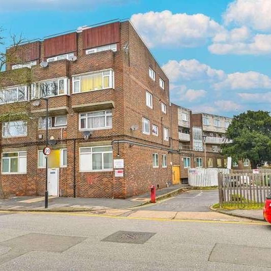 Stuart Crescent, Wood Green, N22 - Photo 2