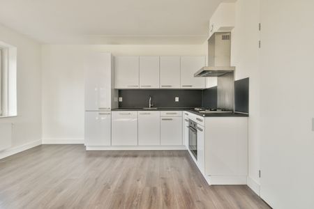 Te huur: Appartement Waldorpstraat 582 C in Den Haag - Photo 3
