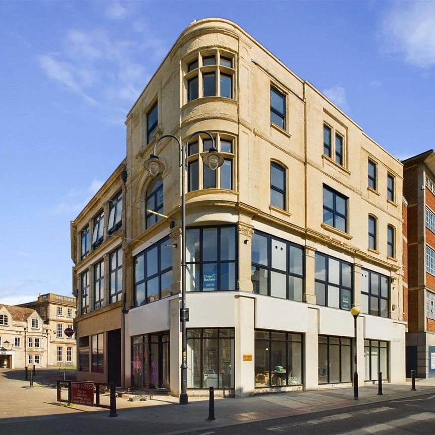 Fore Street, Trowbridge, Wiltshire, BA14 - Photo 1
