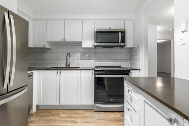 For Lease - 565 Belmont Avenue Unit# 0033, Kitchener, Ontario - Photo 1