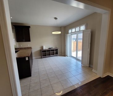 For Lease - 7 Campwood Crescent, Brampton, Ontario - Photo 5