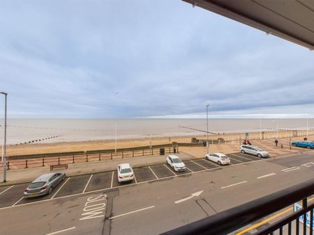 North Bay Court, Bridlington - Photo 2