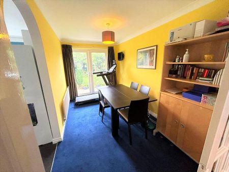 4 bedroom house to rent - Photo 2