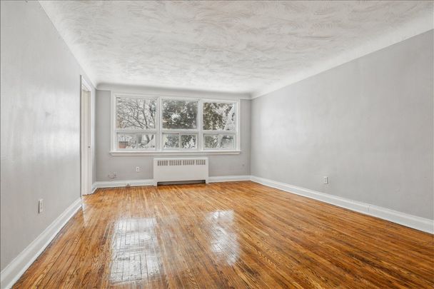 For Lease - 1023 Churchill Avenue Unit# 1, Oakville, Ontario - Photo 1