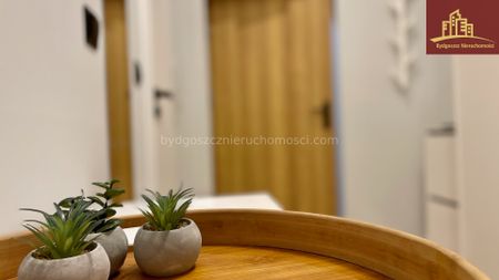 Przytulna kawalerka 28m2 opłaty oraz wifi zawarte w podanej cenie - Photo 4