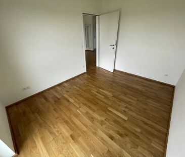 Sonnige Mietwohnung mit Balkon und zwei Schlafzimmern am Stadtrand ... - Photo 4