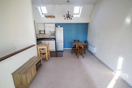 Heathlands Grange, Burton-on-trent, DE15 - Photo 3