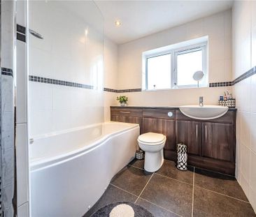 5 bedroom detached house to rent - Photo 5