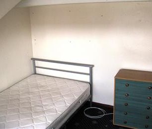 2 Bed - Kirkburn Place, University, Bd7 - Photo 3