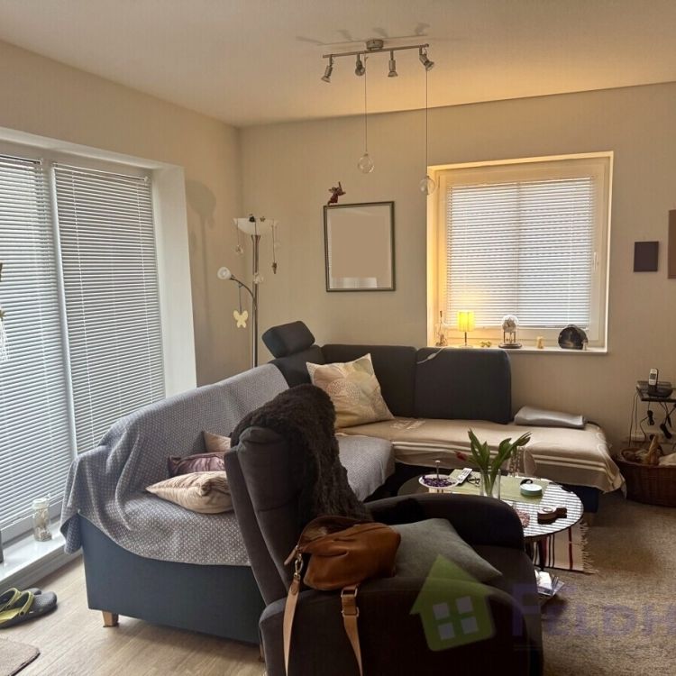 Wohnen am Philippsburger-Park! Gemütliche 3-Zimmer-Oberwohnung in Leer-Loga - Photo 1