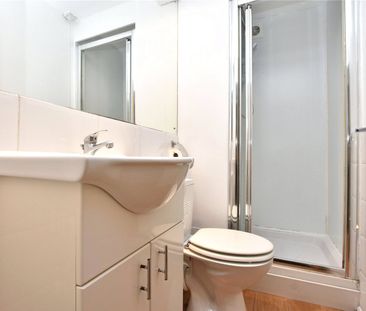 56, Well Close Rise, Leeds, LS7 1HT - Photo 2