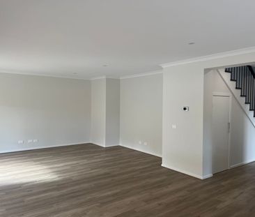 Double Story House !! - Photo 6