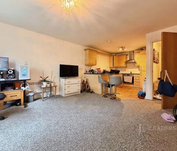 1 bedroom flat to rent - Photo 6