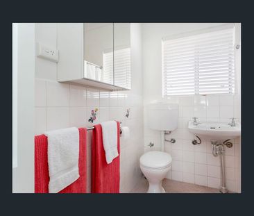 Charming Unit, Leafy Toorak Gardens! - Photo 2