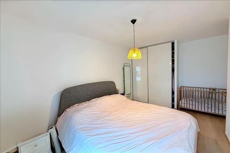 4 pièces - Meublé - 83,85 m² - 3ème étage - Colocation non autorisée - Photo 3
