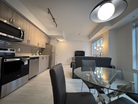 For Lease - 4017 Hickory Drive Unit# 12, Mississauga, Ontario - Photo 2