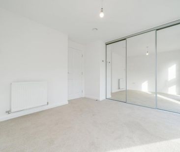 2 bedroom duplex to rent - Photo 3