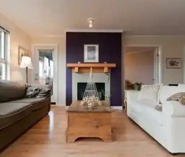 The Roycroft Glenbrooke North! | 38 Seventh Avenue, New Westminster - Photo 1