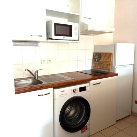 Location Appartement 2 pièces Meublé 40m² GENISSAC 33420 - Photo 5