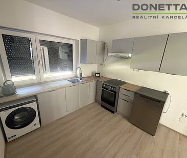 Pronájem bytu 1+1 30 m² - Fotografie 2