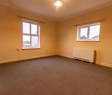 1 bedroom property to rent - Photo 2