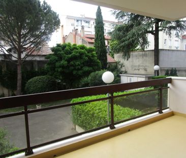 Location Appartement 2 pièces 41m² VALENCE 26000 - Photo 5