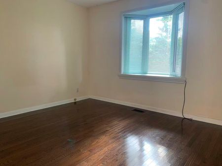 For Lease - 23 Fenelon Drive, Toronto, Ontario - Photo 3