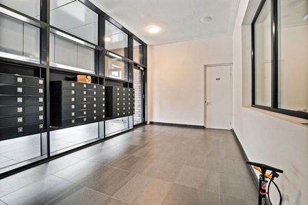 Te huur: Appartement Maassluisstraat in Amsterdam - Photo 2