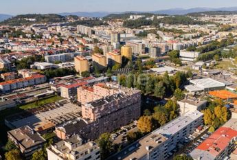 Apartamento T4 em Braga