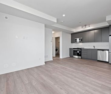 For Lease - 18 Lytham Green Circle Unit# 18, Newmarket, Ontario - Photo 3
