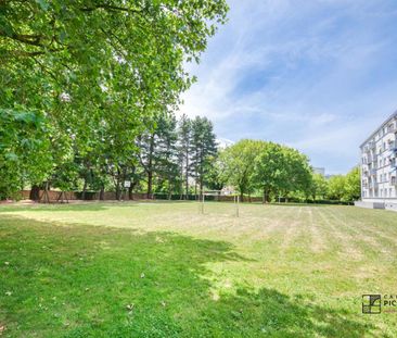 Location Appartement 5 pièces Meublé 85m² ST SEBASTIEN SUR LOIRE 44230 - Photo 6