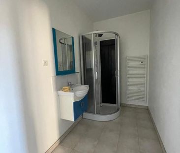 Location Appartement 3 pièces 62m² ST AMBROIX 30500 - Photo 4