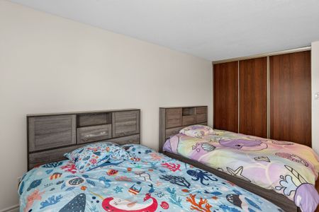 For Lease - 1599 Lassiter Terrace Unit# 605, Beacon Hill North - South and Area, Ontario - Photo 3