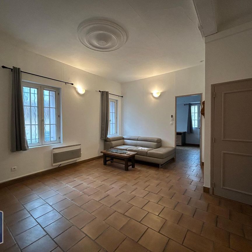 Location Appartement 3 pièces 55m² CARPENTRAS 84200 - Photo 1