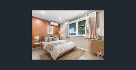 CONVENIENCE & APPEAL! EASY ACCESS TO FREEWAY & PUBLIC TRANSPORT! - Photo 4