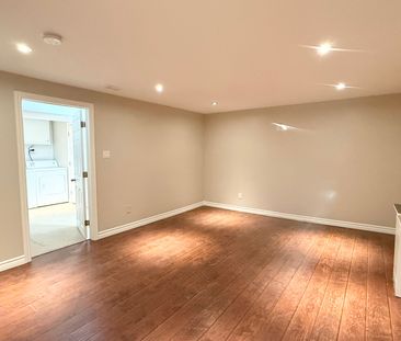 For Lease - 212 Brunswick Crescent, London North, Ontario - Photo 4