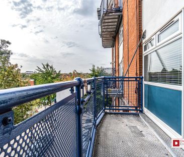 3 bedroom maisonette to rent - Photo 2