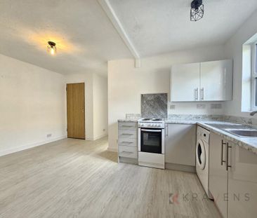 2 bedroom flat to rent - Photo 3