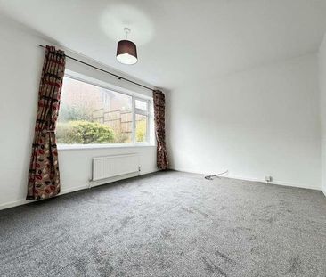 Fryent Close, Blackrod, Bolton, BL6 - Photo 2