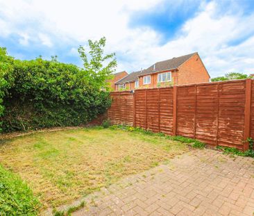 2 bedroom end of terrace house to rent - Photo 4