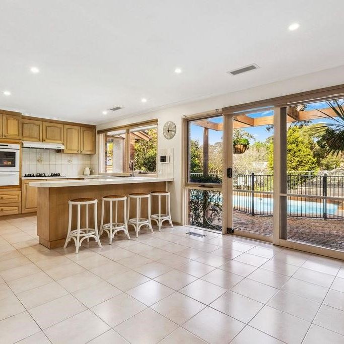 2 Era Court, Donvale - Photo 1