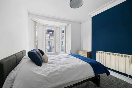 Fellowes Place, Stoke, Plymouth, PL1 - Photo 3