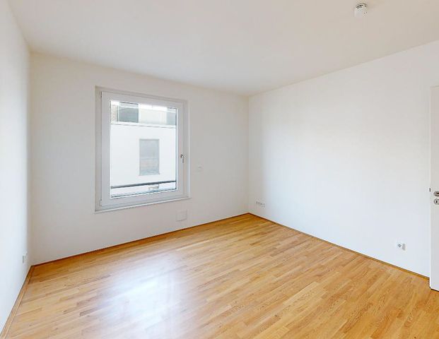 2 Monate keine Nettokaltmiete zahlen! Großzügige 4-Zimmerwohnung mit EBK und Balkon - Photo 1