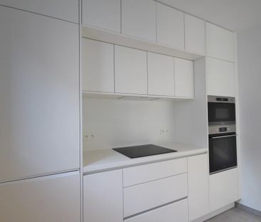 Prachtige nieuwbouwwoning met 3 slaapkamers midden in het centrum v... - Photo 1