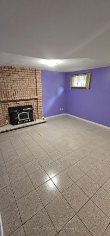 Detached Home For Lease | E9238056 - Photo 5